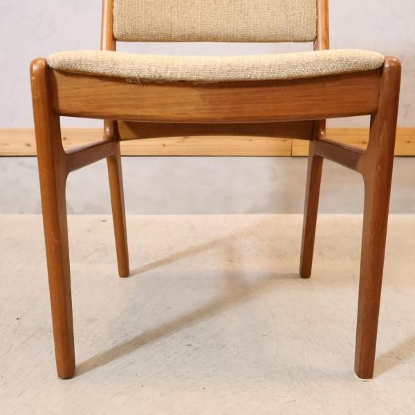 チーク材の原産地シンガポールで製造していたデンマークの家具メーカー