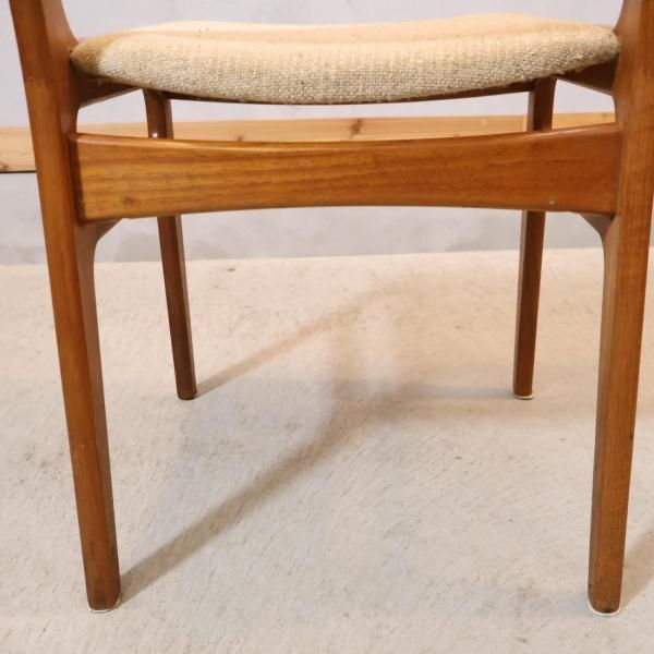 デンマークd-scanのヴィンテージチークフレームダイニングチェア デンマークd-scanのヴィンテージチークフレームダイニングチェア