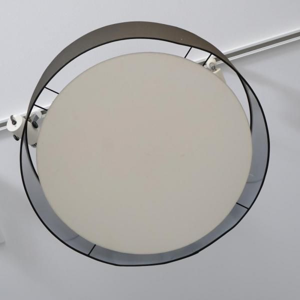 IDEE(イデー)ORB CEILING LAMP(オーブシーリングランプ)です。シェード