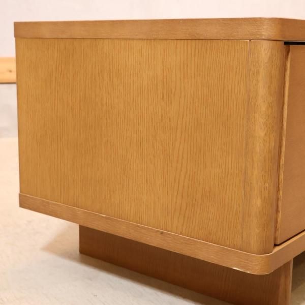 人気のkarimoku(カリモク家具)よりChitano(チターノ)のオーク材
