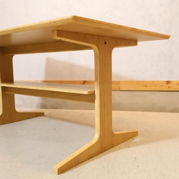 T　　i9　人気の無印良品　オーク材 北欧スタイル ダイニングテーブル 無印良品(MUJI)の人気のリビングでもダイニングでもつかえる