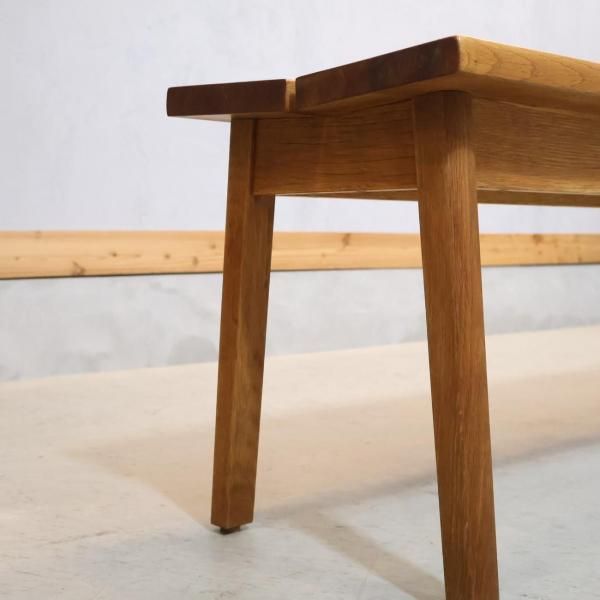 飛騨高山の家具メーカー キツツキマークの飛騨産業(HIDA)。森のことば