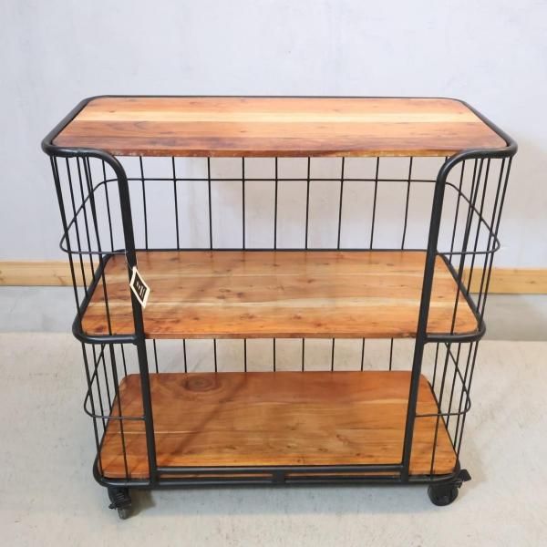 SPICE OF LIFE 3段ワイドワゴンラック オープンシェルフ 工業系 SPICE OF LIFE(スパイスオブライフ)の3段ワイドワゴンラックです。長年