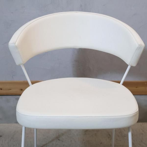 イタリアCalligaris(カリガリス)社の新たなラインconnubia(コヌビア