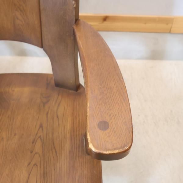 葉山家具 回転式 木製アームチェア 葉山ガーデン HAYAMA GARDEN(葉山ガーデン)よりオーク材 回転式 アームチェア