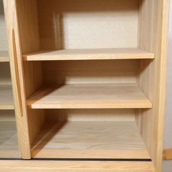 MOMO natural(モモナチュラル)のVENT カップボードです。オーク