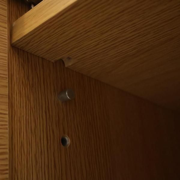 人気の無印良品(MUJI)のオーク材 キャビネット・木製扉