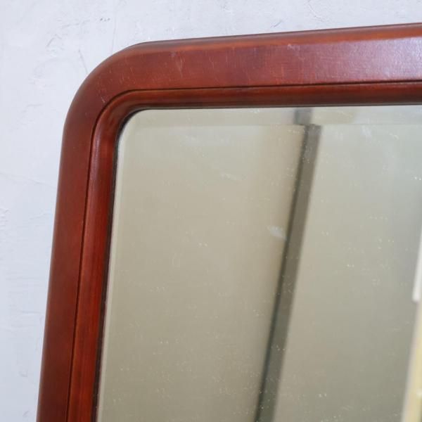 Karimoku カリモク家具 壁掛けミラー 鏡 karimoku(カリモク家具)にて取り扱われていたウォールミラーです