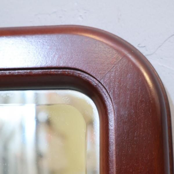 karimoku(カリモク家具)にて取り扱われていたウォールミラーです！大き