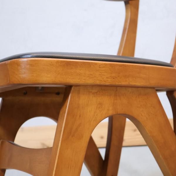 市場家具(ICHIBA)のhommage(オマージュ)ダイニングチェア2脚セットです