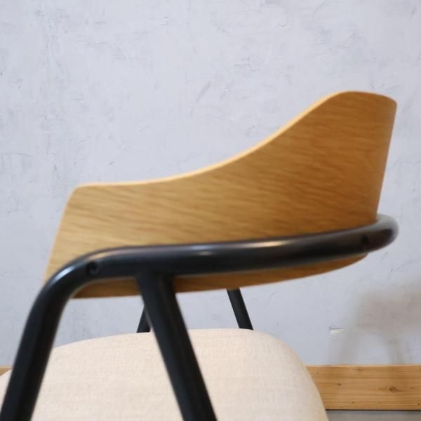 ②unico(ウニコ) エレムト チェア(ELEMT chair) 椅子 イス モデルルーム展示品 unico（ウニコ）ELEMT(エレムト) チェア