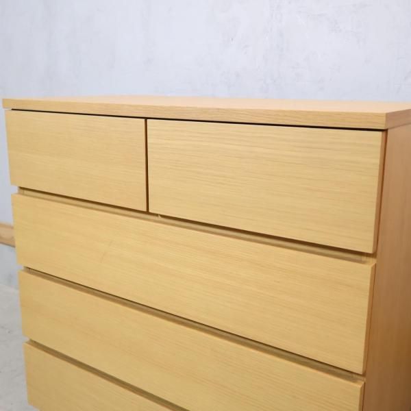 【送料込み】無印良品 北欧風天然木オーク材4段ワイドチェスト キャビネット 人気の無印良品(MUJI)のオーク材を使用したチェスト・4段ワイド