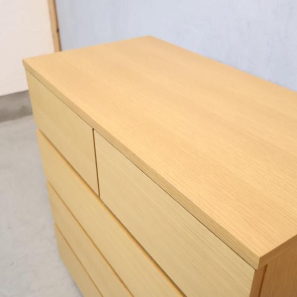 【送料込み】無印良品 北欧風天然木オーク材4段ワイドチェスト キャビネット 人気の無印良品(MUJI)のオーク材を使用したチェスト・4段ワイド