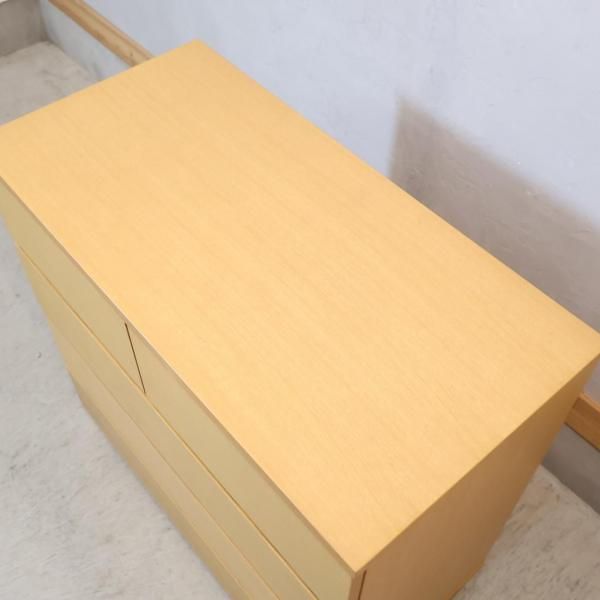 【送料込み】無印良品 北欧風天然木オーク材4段ワイドチェスト キャビネット 人気の無印良品(MUJI)のオーク材を使用したチェスト・4段ワイド
