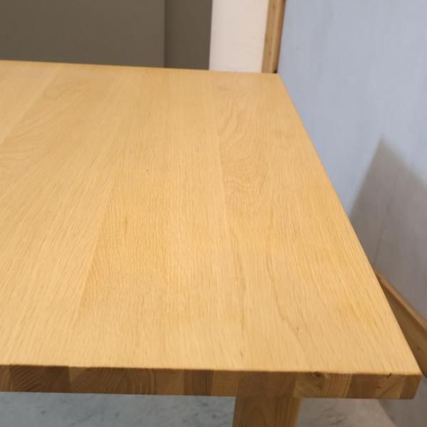 無印良品(MUJI)の人気のオーク材ダイニングテーブル！！80cmの
