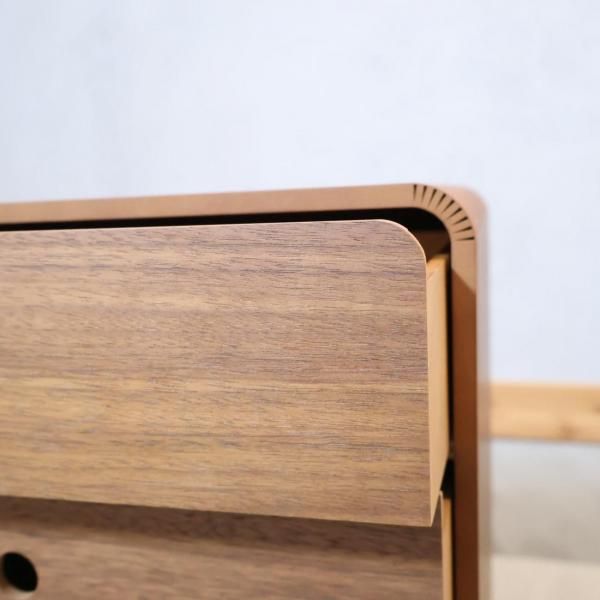 dinos(ディノス)のTiroirs(ティロワール) 6段チェストです。やさしく