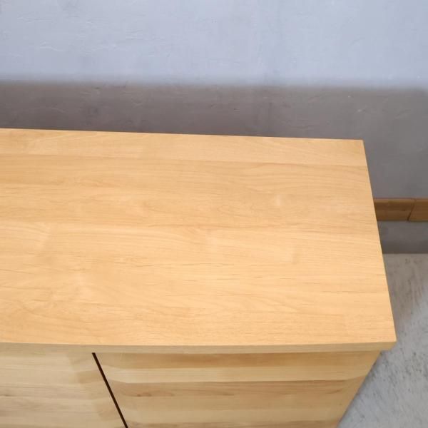 HOTTA WODDY(堀田木工所)のアールデザインシリーズ、ブックシェルフ