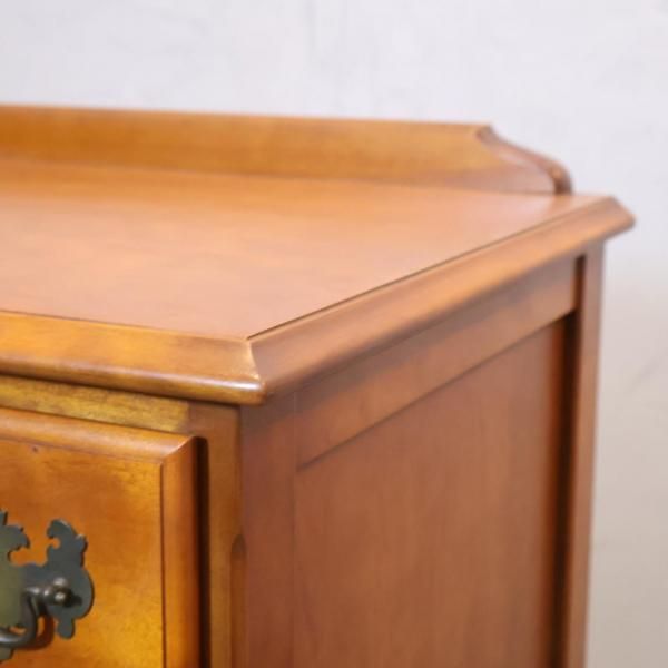 横浜クラシック家具 Daniel(ダニエル)のA-109 6段チェストです