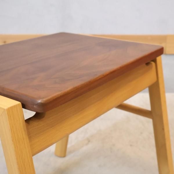 HAYAMA GARDEN(葉山ガーデン)のスタッキングスツールです。無垢