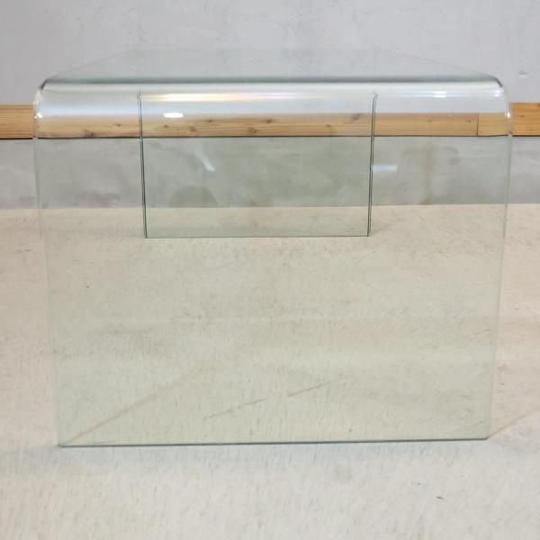 セ*フ様 【美品】IDC大塚家具 リビングテーブル ガラス コンチネンタルファニ セ*フ様 【美品】IDC大塚家具 リビングテーブル ガラス