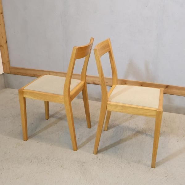 無印良品 タモ材 椅子2脚 チェア 人気の無印良品(MUJI)のオーク無垢材を使用したダイニング