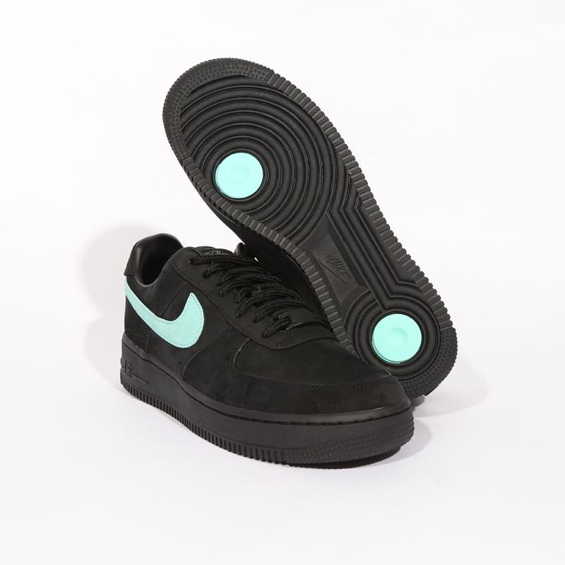 TIFFANY & CO. | NIKE AIR FORCE 1 LOW | ブラック - NEWEST