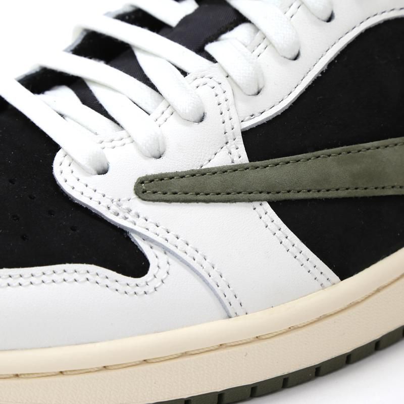 TRAVIS SCOTT × NIKE | WMNS AIR JORDAN 1 LOW MEDIUM OLIVE