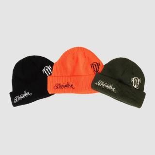 DREAM TEAM<br>Dreamteam Lettering Logo<br>Short Beanie Cap