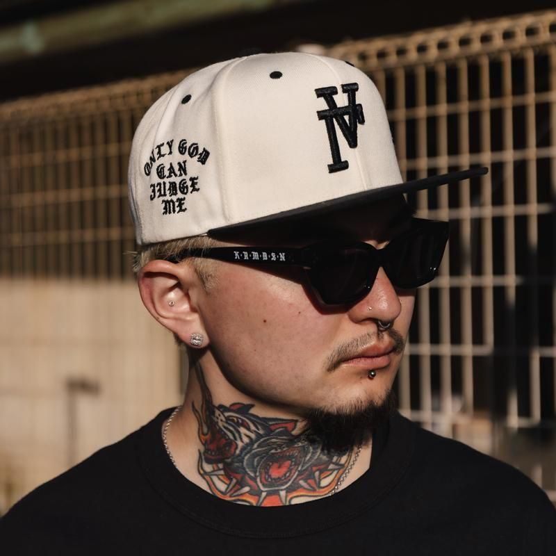 スナップバック - NEWEST OFFICIAL ONLINE STORE