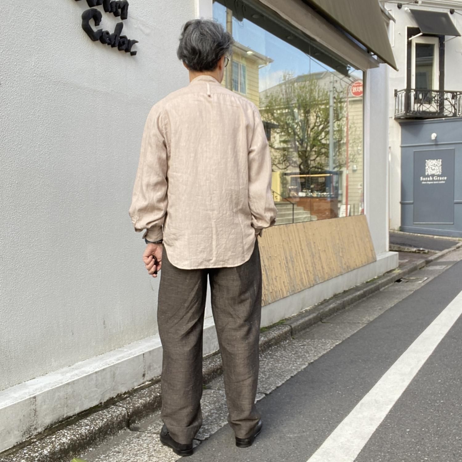 AUBERGE PORTIER 44 リネンスタンドカラーシャツ ネイビー