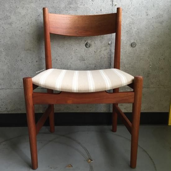 ダイニングチェア 『 CH38 』by Hans J. Wegner for Carl Hansen ダイニングチェア 『 CH38 』by Hans J. Wegner for Carl Hansen