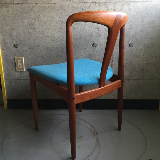 Chair 『 Juliane 』by Johannes Andersen for Uldum Møbelfabrik 【A