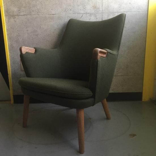 ミニベアチェア『AP20』、Hans Wegner、AP Stolen - 北欧家具 hisagu ミニベアチェア『AP20』、Hans Wegner、AP Stolen - 北欧家具 hisagu