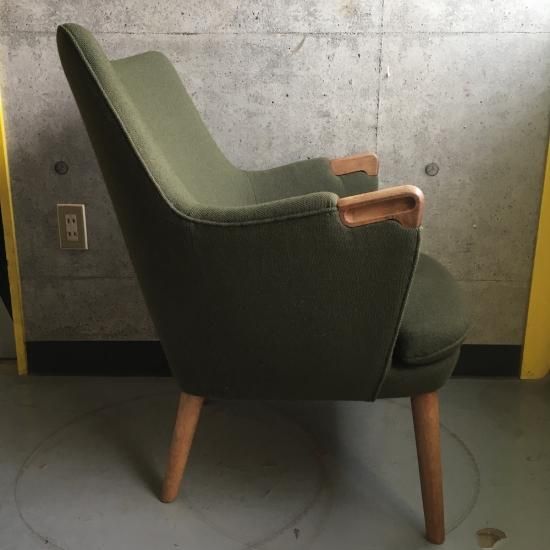ミニベアチェア『AP20』、Hans Wegner、AP Stolen - 北欧家具 hisagu ミニベアチェア『AP20』、Hans Wegner、AP Stolen - 北欧家具 hisagu
