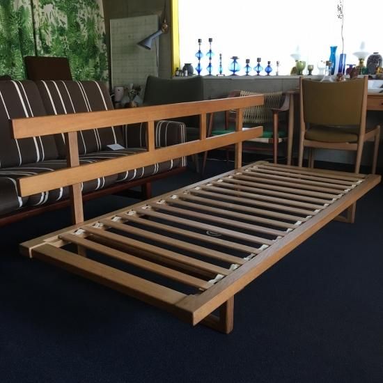 Daybed 4311” by Børge Mogensen / ボーエ・モーエンセン for