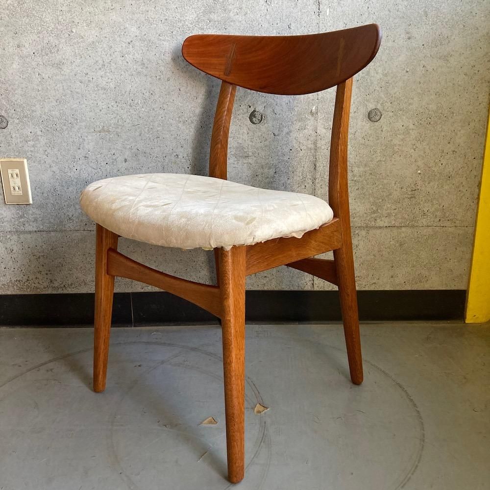 チェア ”CH30” designed by Hans J. Wegner for Carl Hansen チェア ”CH30” designed by Hans J. Wegner for Carl Hansen
