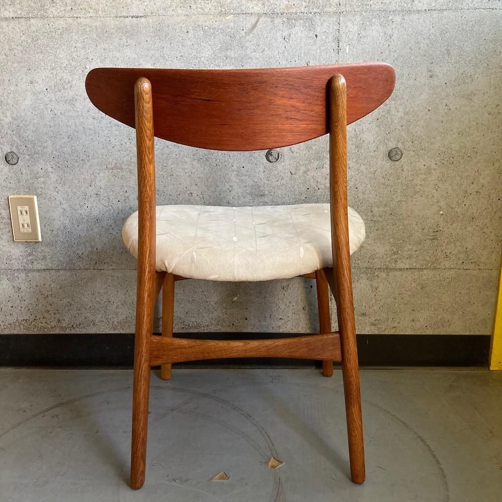 Hans J.Wegner CH30 chair Carl hansen & Son Hanne Vedel