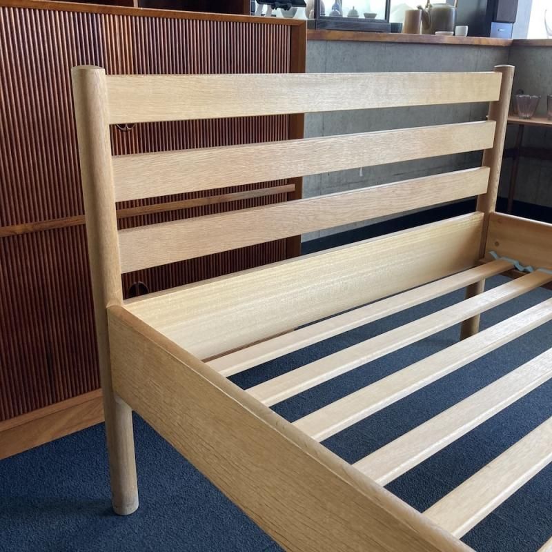 Oak Bed ”RY401/100”, Hans J. Wegner, RY Mobler - 北欧家具 hisagu Oak Bed ”RY401/100”, Hans J. Wegner, RY Mobler - 北欧家具 hisagu