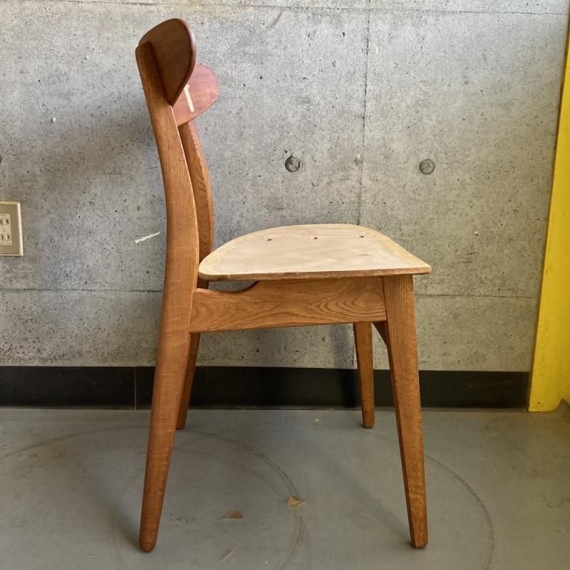 チェア ”CH30” designed by Hans J. Wegner for Carl Hansen チェア ”CH30” designed by Hans J. Wegner for Carl Hansen