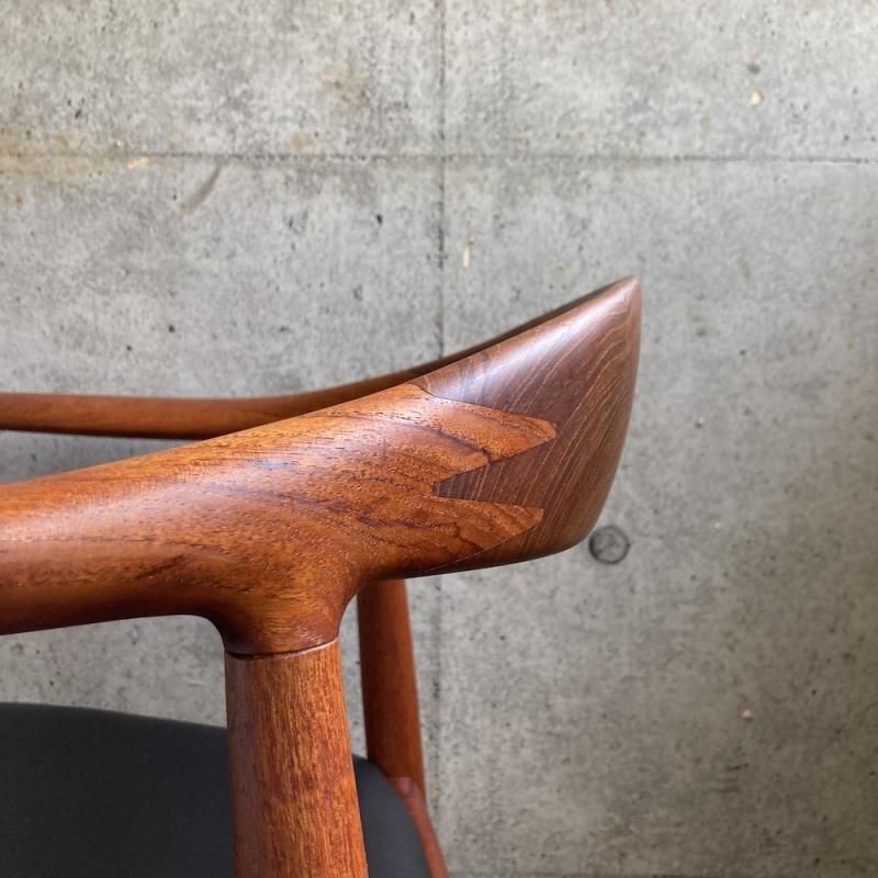 Hans J. Wegner, 『The Chair』, Johannes Hansen, Denmark Hans J. Wegner, 『The Chair』, Johannes Hansen, Denmark