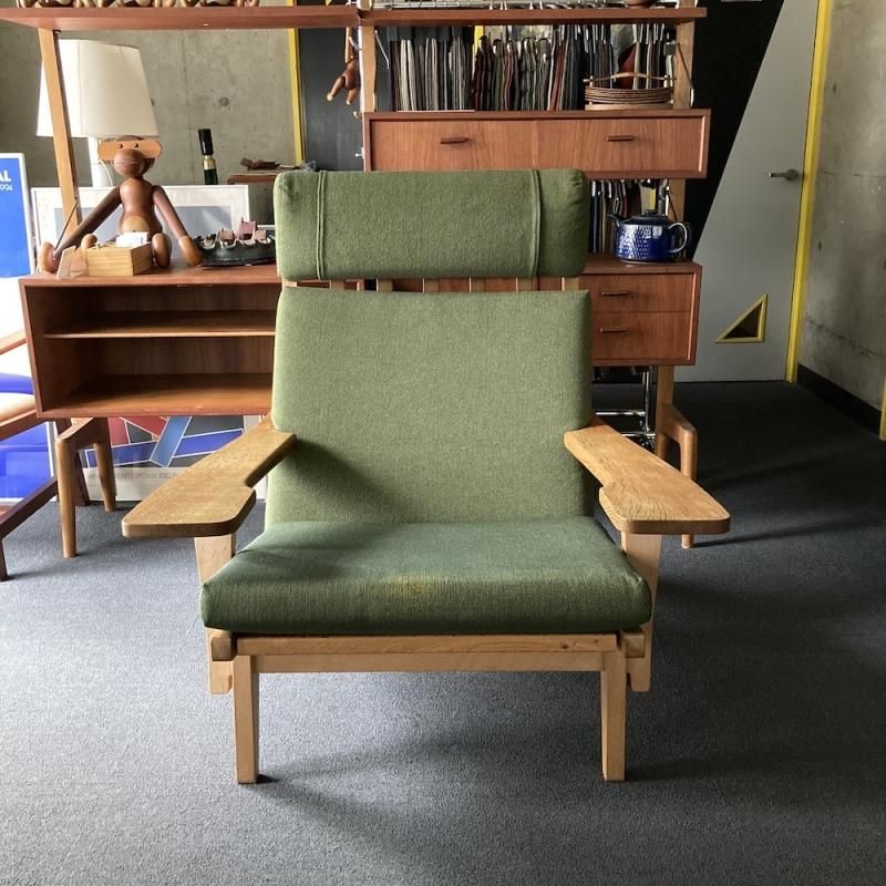 Hans J. Wegner, Easy Chair『GE-375』 Oak, GETAMA, Denmark Hans J. Wegner, Easy Chair『GE-375』 Oak, GETAMA, Denmark