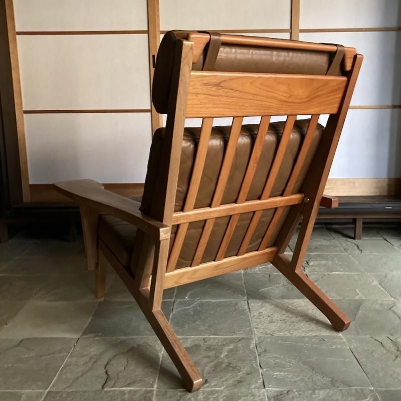 Hans Wegner, Easy Chair『GE-375』Teak, GETAMA, Denmark Hans Wegner, Easy Chair『GE-375』Teak, GETAMA, Denmark