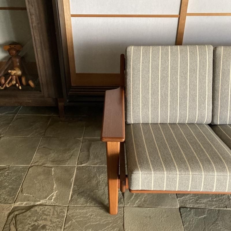 Three seater sofa『GE290-3 Teak』| Hans Wegner | GETAMA Three seater sofa『GE290-3 Teak』| Hans Wegner | GETAMA