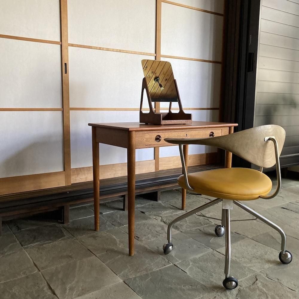 Hans J. Wegner - 北欧家具 hisagu Hans J. Wegner - 北欧家具 hisagu