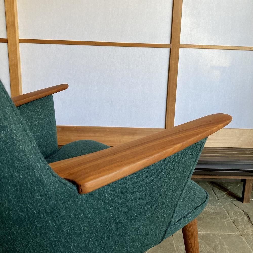 Hans J. Wegner, Mama Bear Chair『AP-27』, AP Stolen, Denmark Hans J. Wegner, Mama Bear Chair『AP-27』, AP Stolen, Denmark