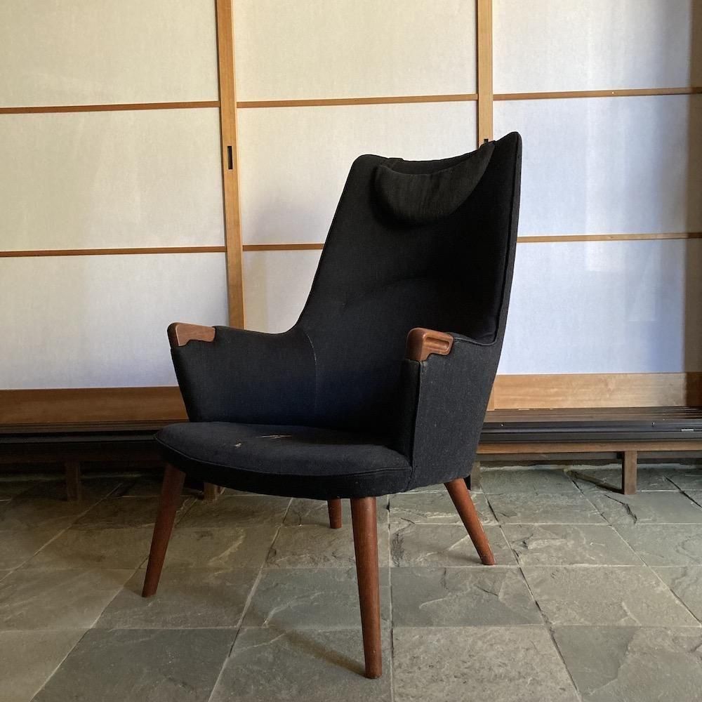 Hans J. Wegner, Mama Bear Chair『AP-27/20』, AP Stolen Hans J. Wegner, Mama Bear Chair『AP-27/20』, AP Stolen