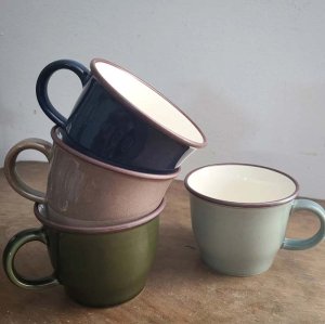 陶器マグカップ・スープカップ・男前カラー