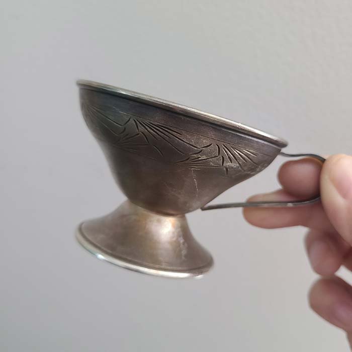 ドイツ蚤の市・ブロカント・金属カップ・キャンドルカップ・古道具 サブイメージ