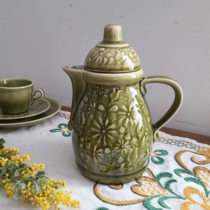 ドイツ蚤の市・古道具・ブロカント・陶器・GDR・グリーンポット ドイツ蚤の市・古道具・ブロカント・陶器・GDR・グリーンポット