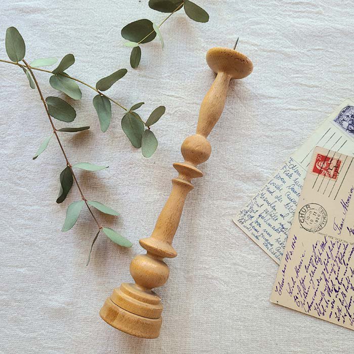 トイツ蚤の市・古道具・フロカント・木製キャンドルスタンド サブイメージ